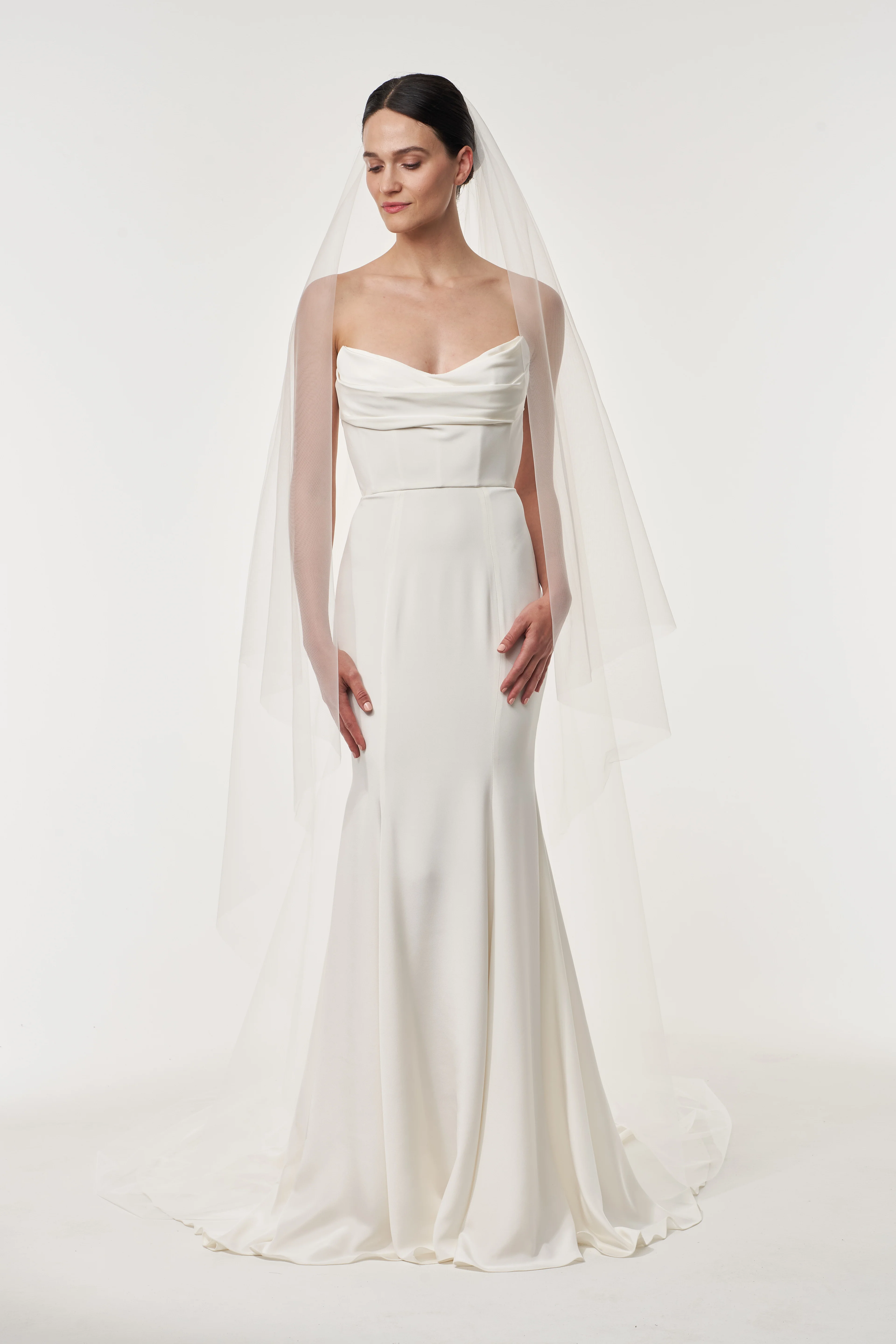 Signature Chapel Length Veil